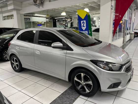 CHEVROLET ONIX 1.4 MPFI LTZ 8V FLEX 4P AUTOMÁTICO